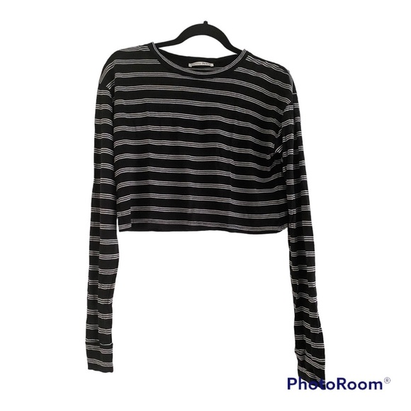 Reformation Jeans Chloe Striped Cropped Top. Size: XS - Picture 5 of 11